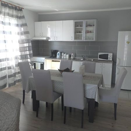 Apartment Darinka Sibenik Bagian luar foto