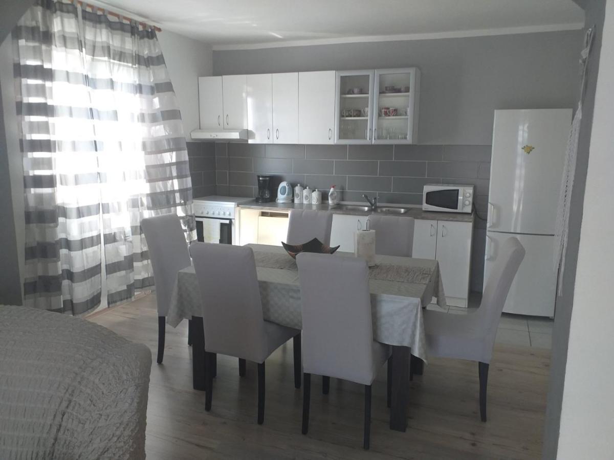 Apartment Darinka Sibenik Bagian luar foto