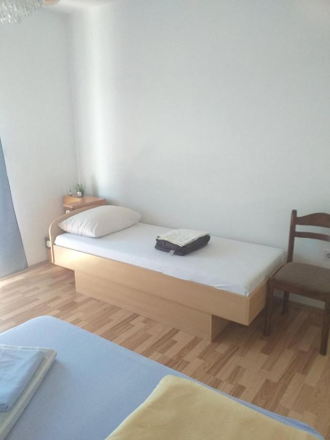 Apartment Darinka Sibenik Bagian luar foto