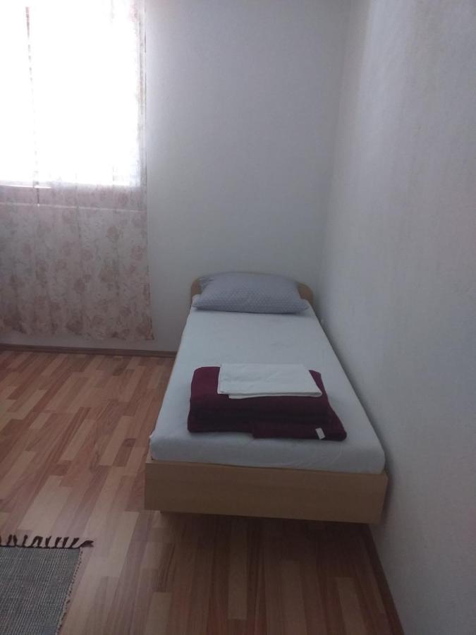 Apartment Darinka Sibenik Bagian luar foto
