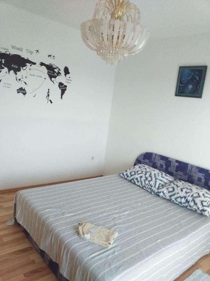 Apartment Darinka Sibenik Bagian luar foto