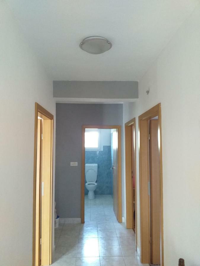 Apartment Darinka Sibenik Bagian luar foto